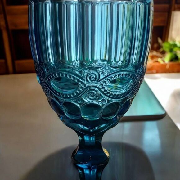 Wine goblets, individual, pick your color, pick one - Picture 2 of 7